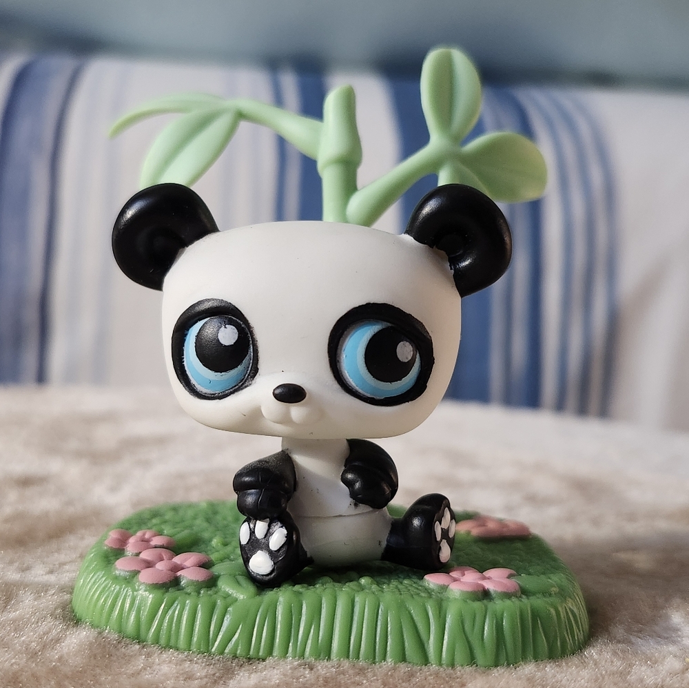 Littlest Pet Shop Panda Bear